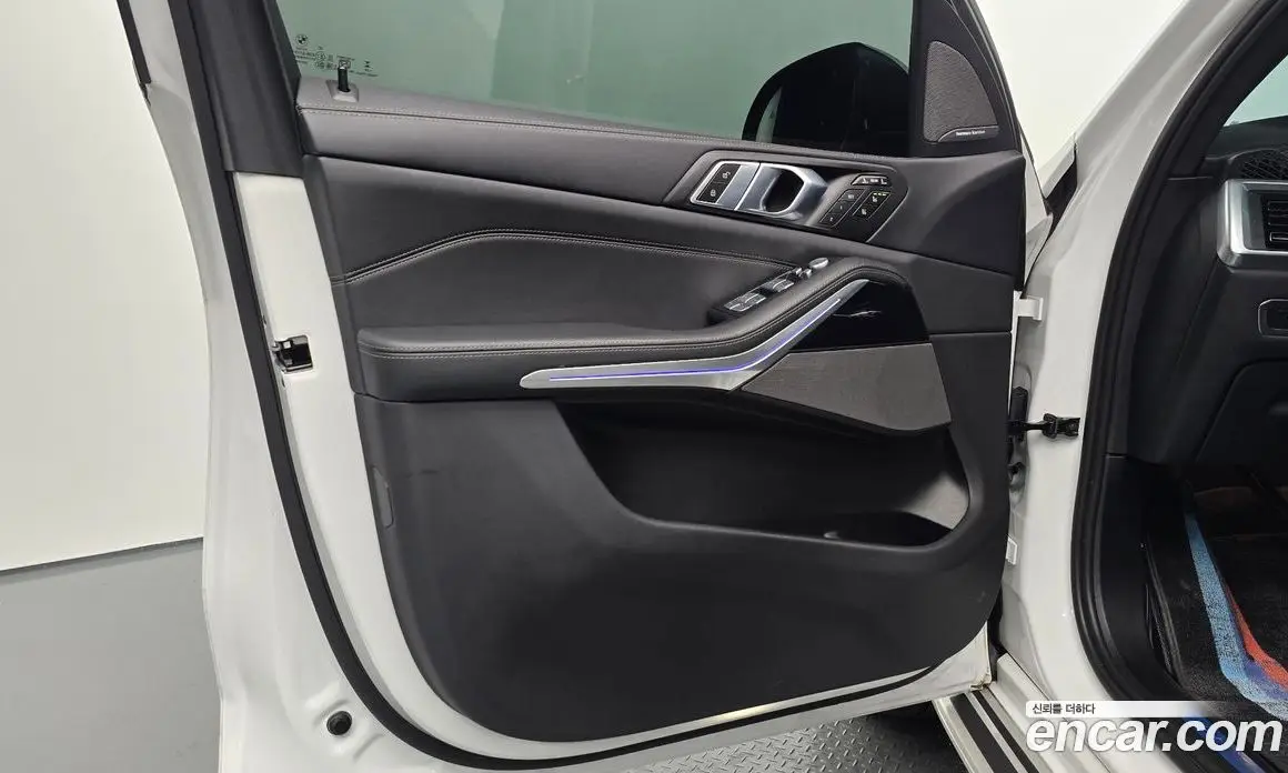 BMW X7 2024 3.0 автомат (гидро), фото 14 BMW X7 2024 3.0 автомат (гидро), фото 14