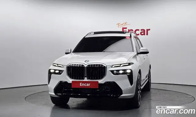 BMW X7 2024 3.0 автомат (гидро), миниатюра 3 BMW X7 2024 3.0 автомат (гидро), миниатюра 3