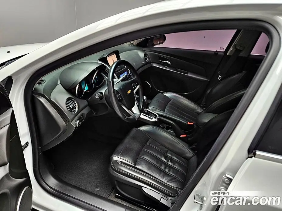 Chevrolet Cruze 2014 1.4 автомат (гидро), фото 9 Chevrolet Cruze 2014 1.4 автомат (гидро), фото 9