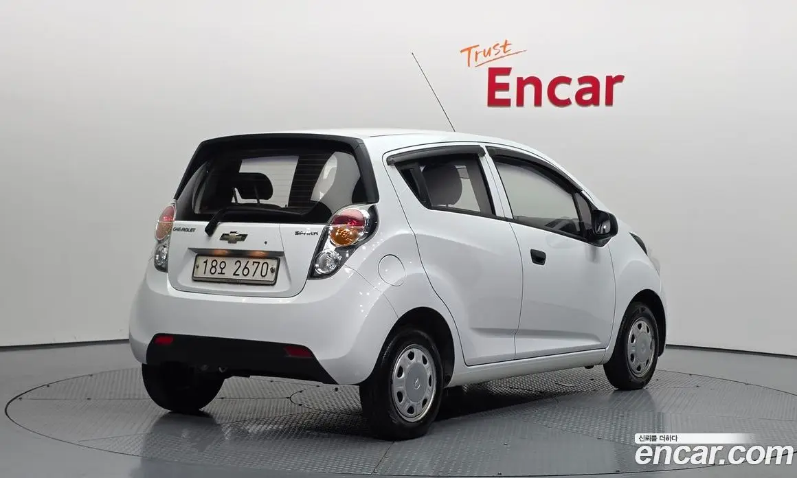 Chevrolet Spark 2011 1.0 механика, фото 2 Chevrolet Spark 2011 1.0 механика, фото 2