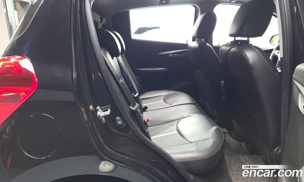 Chevrolet Spark 2018 1.0 автомат (гидро), фото 17 Chevrolet Spark 2018 1.0 автомат (гидро), фото 17