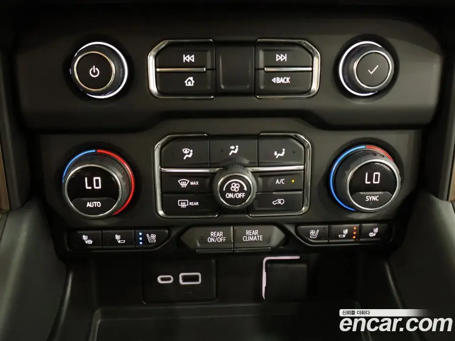 Chevrolet Tahoe 2022 6.2 автомат (гидро), фото 16 Chevrolet Tahoe 2022 6.2 автомат (гидро), фото 16