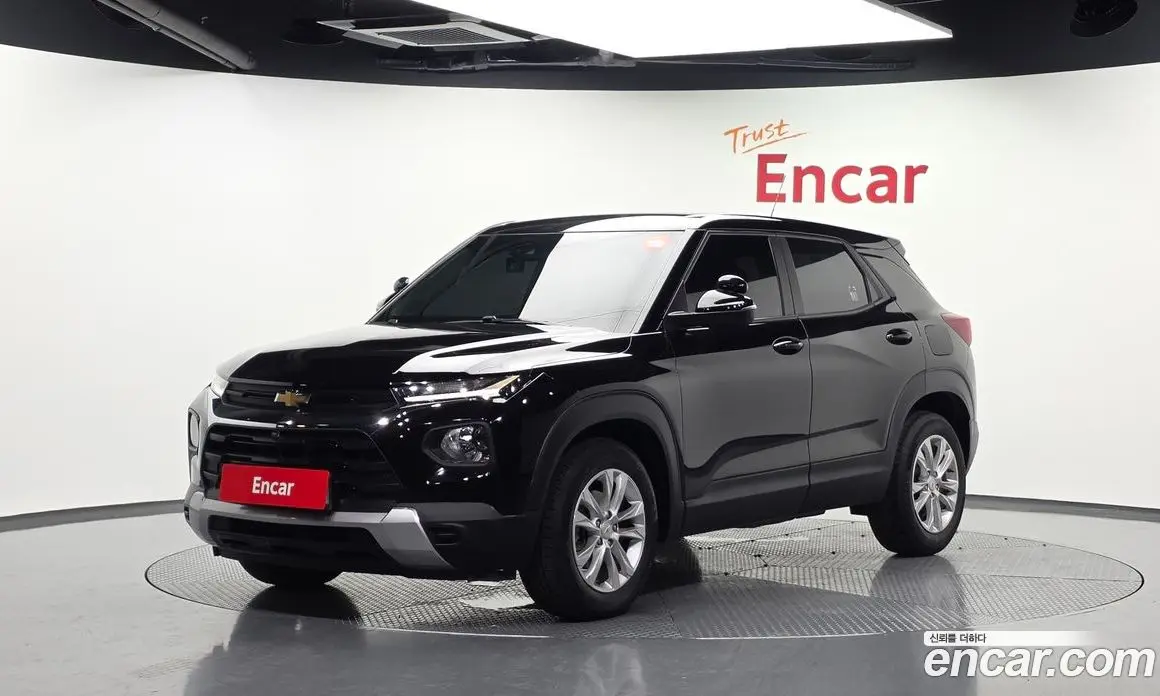 Chevrolet TrailBlazer 2020 1.2 автомат (гидро), фото 1 Chevrolet TrailBlazer 2020 1.2 автомат (гидро), фото 1