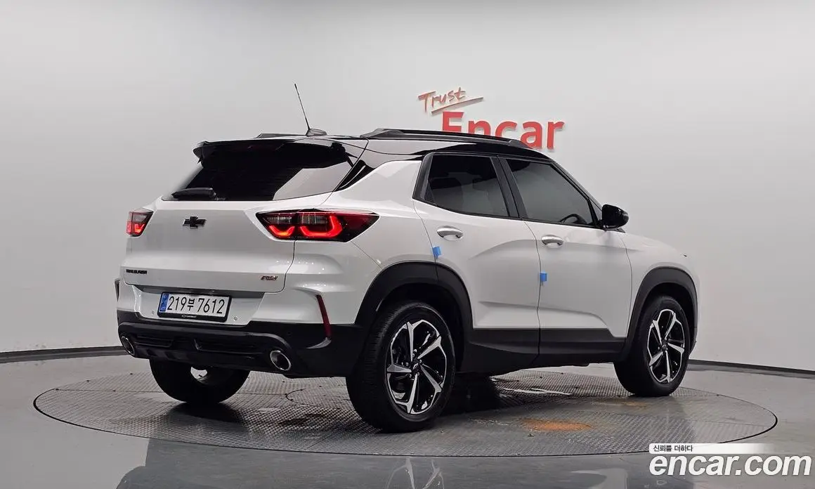 Chevrolet TrailBlazer 2023 1.3 автомат (гидро), фото 1 Chevrolet TrailBlazer 2023 1.3 автомат (гидро), фото 1