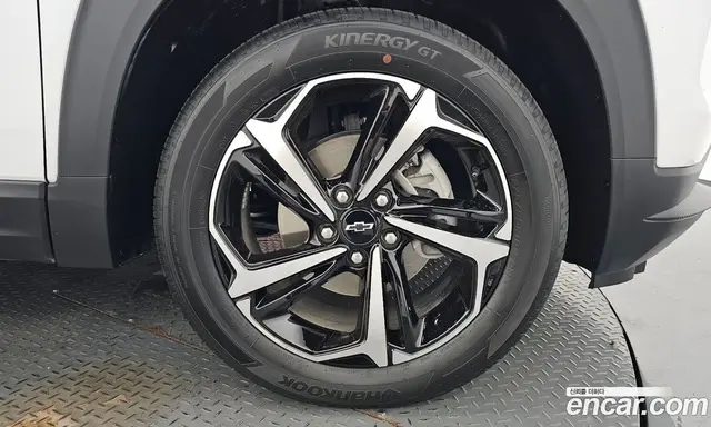 Chevrolet TrailBlazer 2023 1.3 автомат (гидро), миниатюра 6 Chevrolet TrailBlazer 2023 1.3 автомат (гидро), миниатюра 6