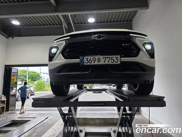 Chevrolet TrailBlazer, 2025, 2 705 км