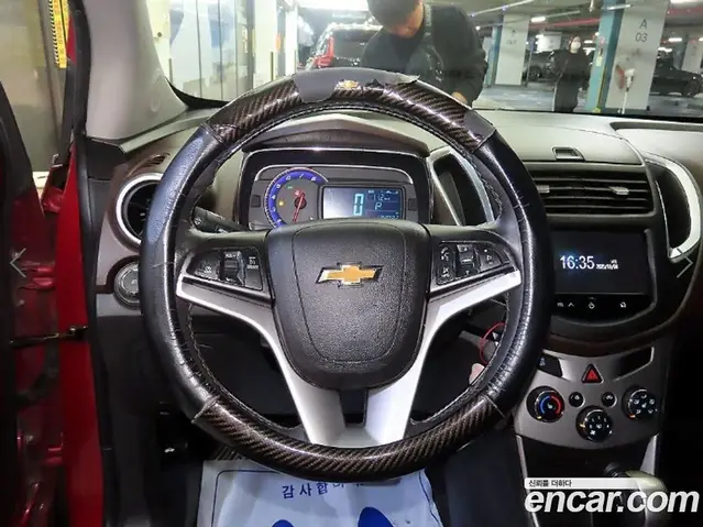 Chevrolet Trax 2014 1.4 автомат (гидро), миниатюра 8
