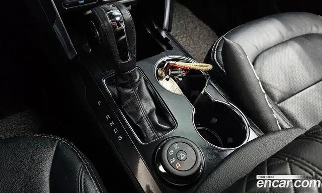 Ford Explorer 2019 2.3 автомат (гидро), миниатюра 12
