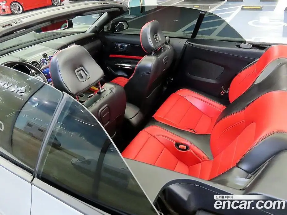 Ford Mustang 2019 2.3 автомат (гидро), фото 12 Ford Mustang 2019 2.3 автомат (гидро), фото 12