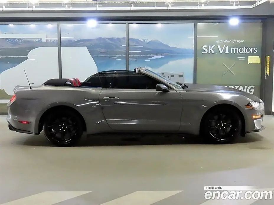 Ford Mustang 2019 2.3 автомат (гидро), фото 5 Ford Mustang 2019 2.3 автомат (гидро), фото 5