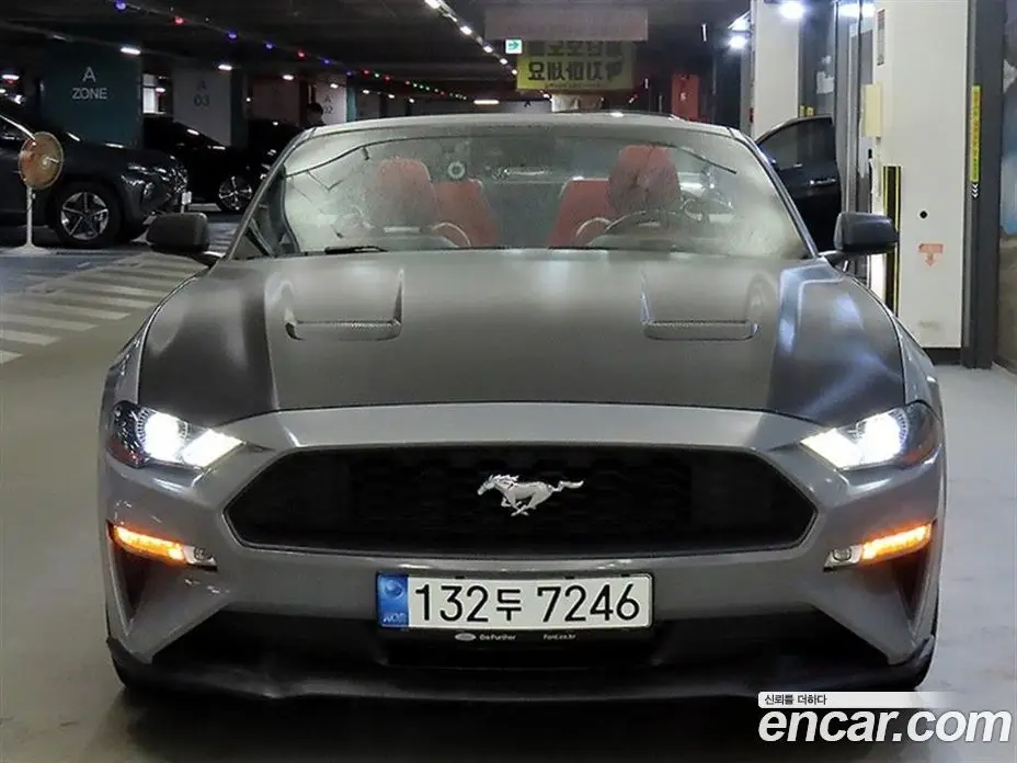 Ford Mustang 2019 2.3 автомат (гидро), фото 7 Ford Mustang 2019 2.3 автомат (гидро), фото 7
