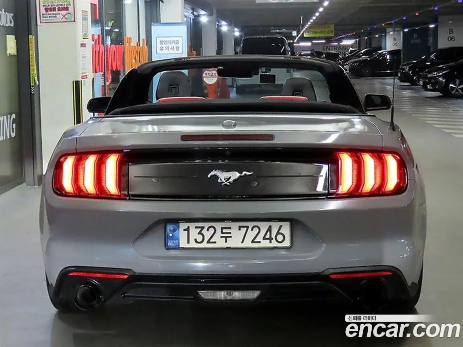 Ford Mustang 2019 2.3 автомат (гидро), фото 10 Ford Mustang 2019 2.3 автомат (гидро), фото 10