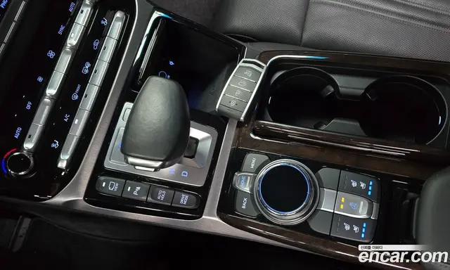 Genesis EQ900 2017 3.3 автомат (гидро), миниатюра 9