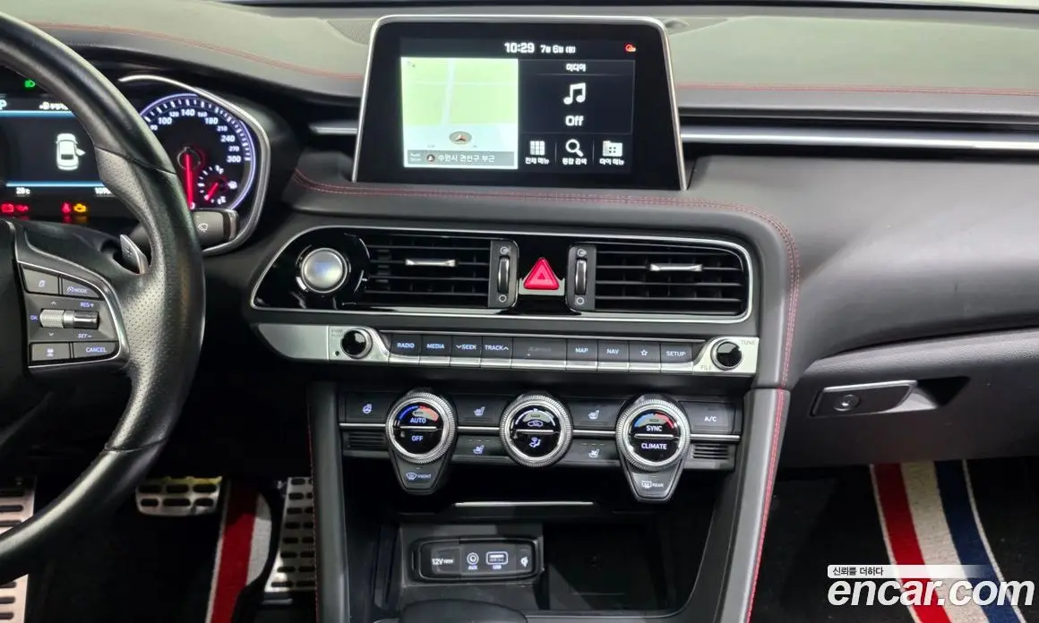 Genesis G70 2018 2.0 автомат (гидро), фото 20 Genesis G70 2018 2.0 автомат (гидро), фото 20