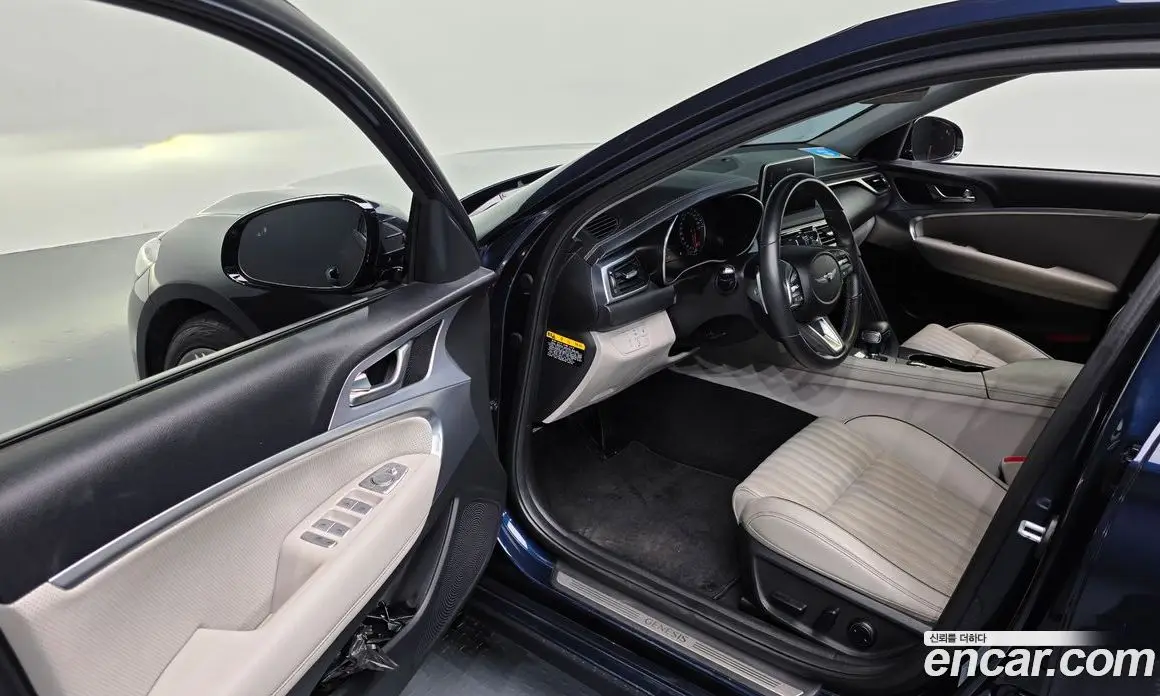 Genesis G70 2019 2.0 автомат (гидро), фото 10 Genesis G70 2019 2.0 автомат (гидро), фото 10