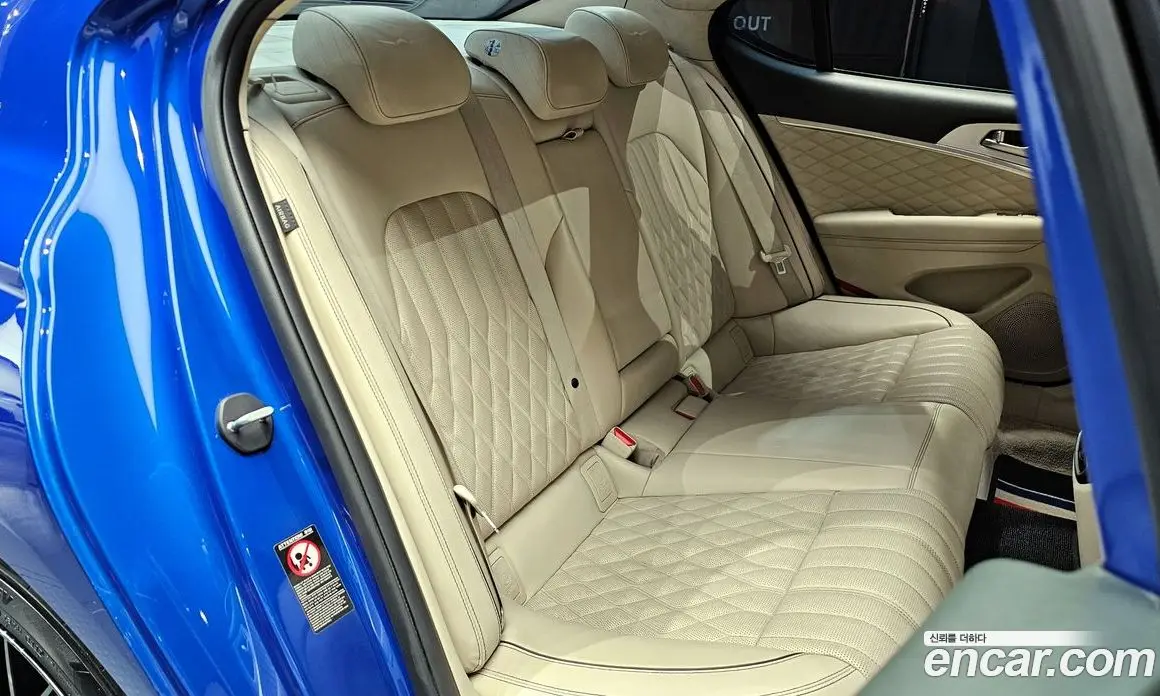 Genesis G70 2019 3.3 автомат (гидро), фото 12 Genesis G70 2019 3.3 автомат (гидро), фото 12