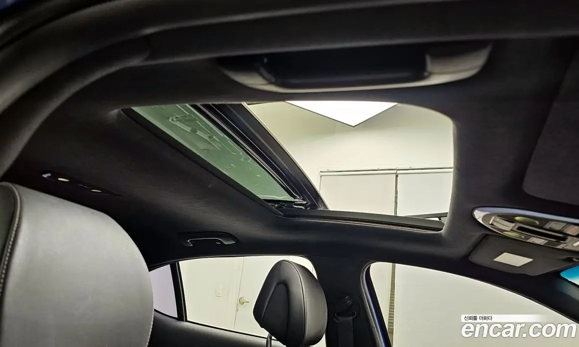 Genesis G70 2020 3.3 автомат (гидро), фото 18 Genesis G70 2020 3.3 автомат (гидро), фото 18