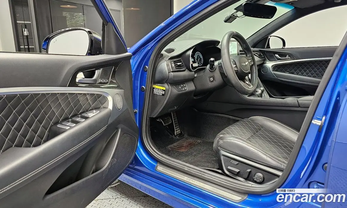 Genesis G70 2020 3.3 автомат (гидро), фото 10 Genesis G70 2020 3.3 автомат (гидро), фото 10