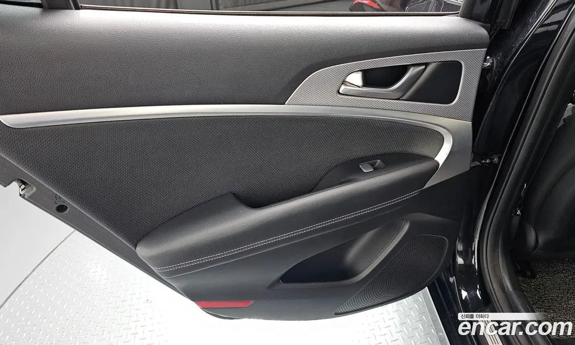 Genesis G70 2021 2.0 автомат (гидро), фото 15 Genesis G70 2021 2.0 автомат (гидро), фото 15
