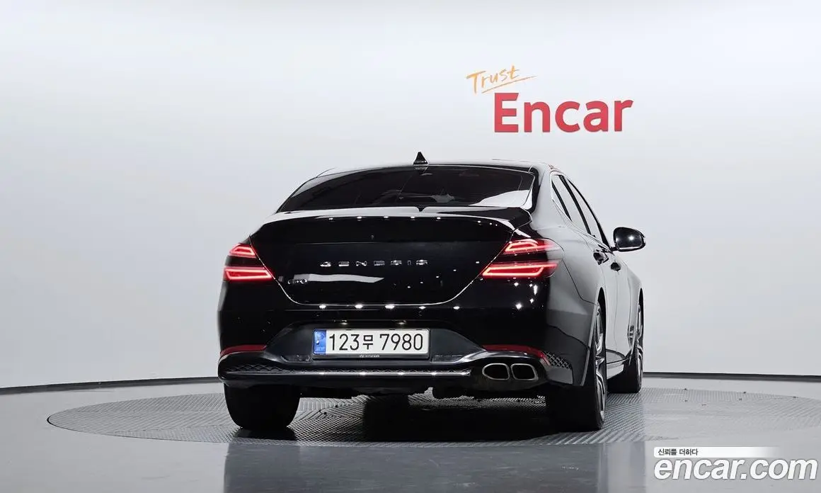 Genesis G70 2021 2.0 автомат (гидро), фото 4 Genesis G70 2021 2.0 автомат (гидро), фото 4