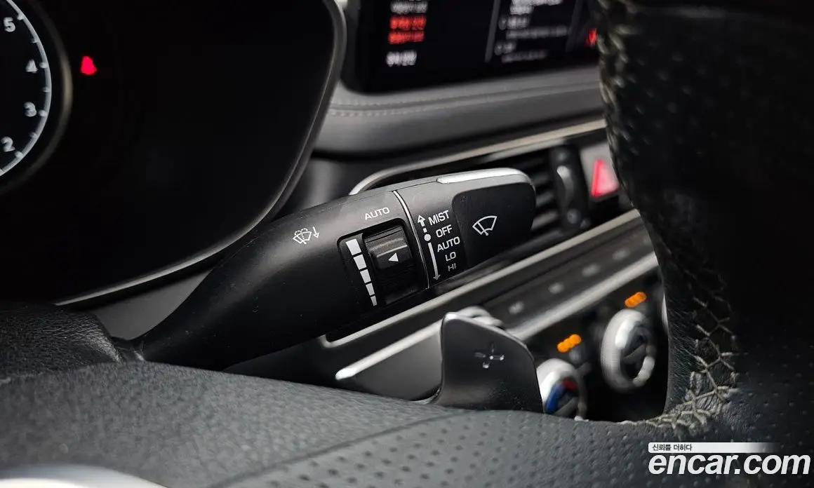 Genesis G70 2021 2.0 автомат (гидро), фото 31 Genesis G70 2021 2.0 автомат (гидро), фото 31