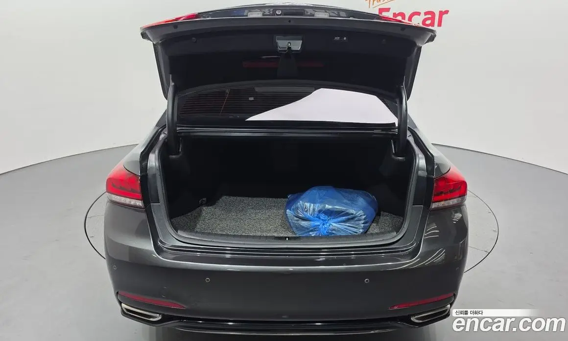 Genesis G80 2018 3.3 автомат (гидро), фото 20 Genesis G80 2018 3.3 автомат (гидро), фото 20