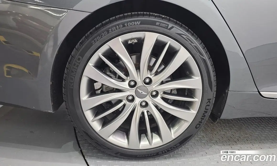 Genesis G80 2018 3.3 автомат (гидро), фото 5 Genesis G80 2018 3.3 автомат (гидро), фото 5