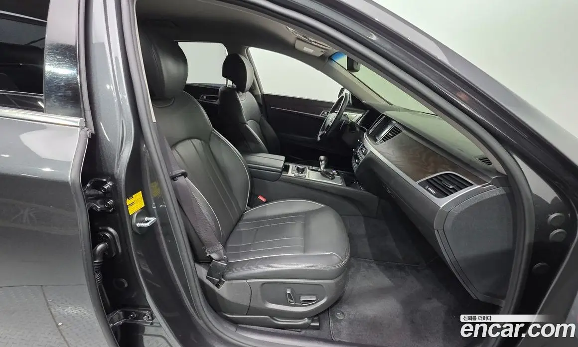 Genesis G80 2018 3.3 автомат (гидро), фото 10 Genesis G80 2018 3.3 автомат (гидро), фото 10