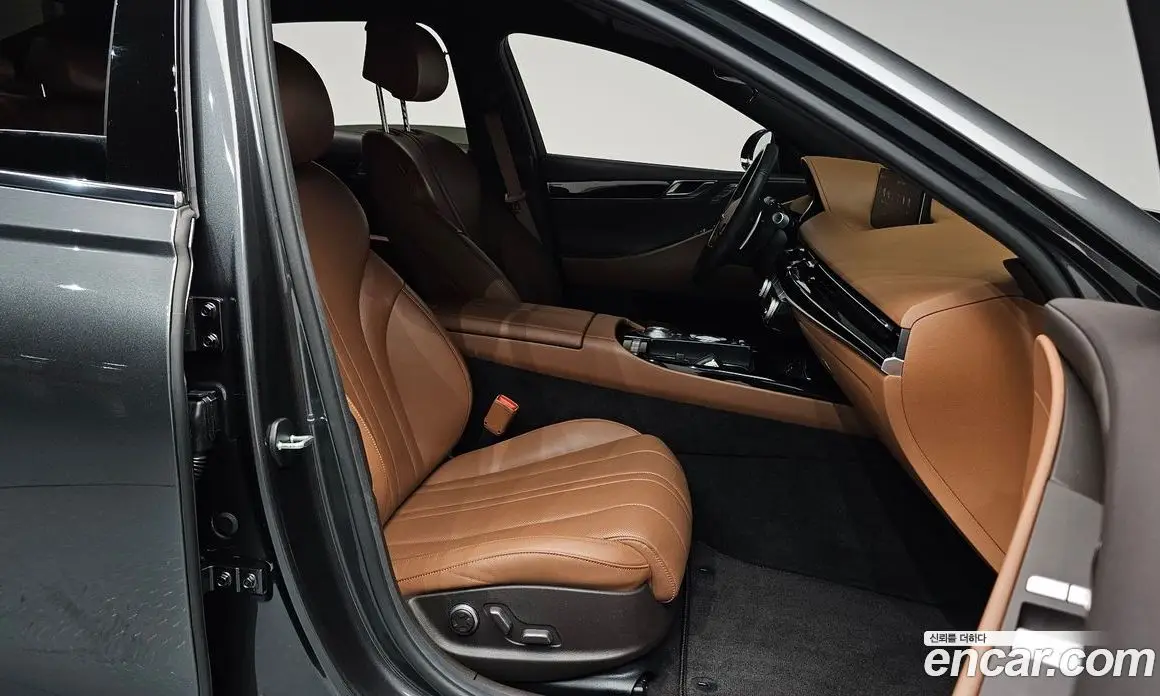 Genesis G80 2020 2.5 автомат (гидро), фото 17 Genesis G80 2020 2.5 автомат (гидро), фото 17