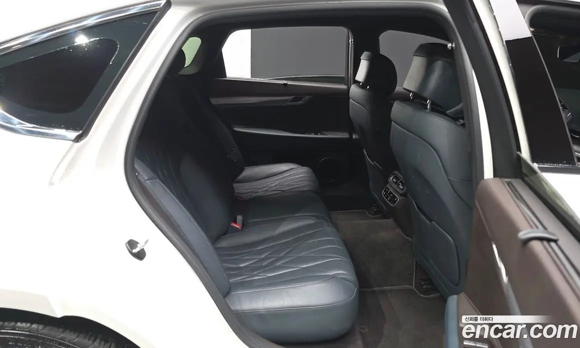 Genesis G80 2022 2.5 автомат (гидро), фото 12 Genesis G80 2022 2.5 автомат (гидро), фото 12