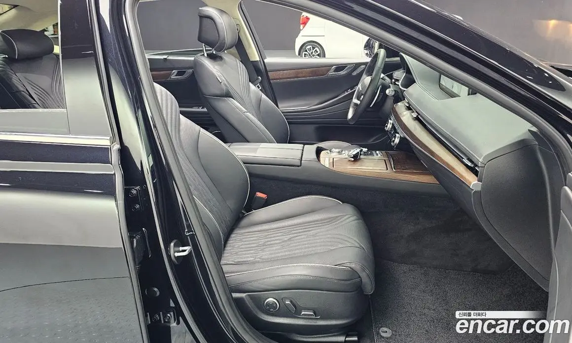 Genesis G80 2023 3.5 автомат (гидро), фото 16 Genesis G80 2023 3.5 автомат (гидро), фото 16