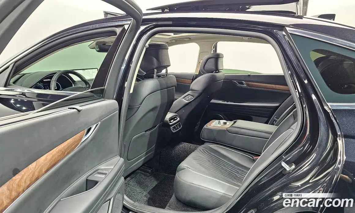 Genesis G80 2023 3.5 автомат (гидро), фото 17 Genesis G80 2023 3.5 автомат (гидро), фото 17