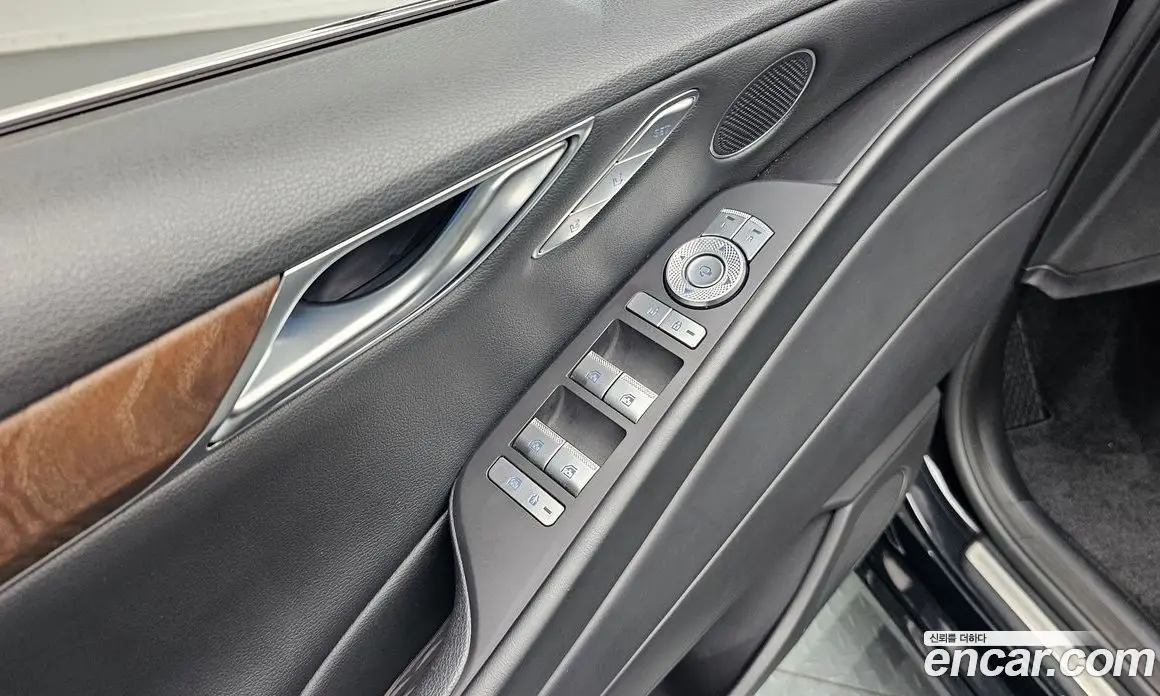 Genesis G80 2023 3.5 автомат (гидро), фото 27 Genesis G80 2023 3.5 автомат (гидро), фото 27