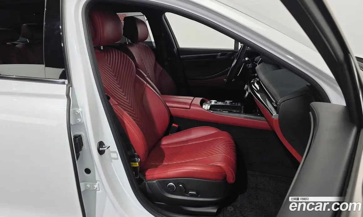 Genesis G80 2024 3.5 автомат (гидро), фото 16 Genesis G80 2024 3.5 автомат (гидро), фото 16