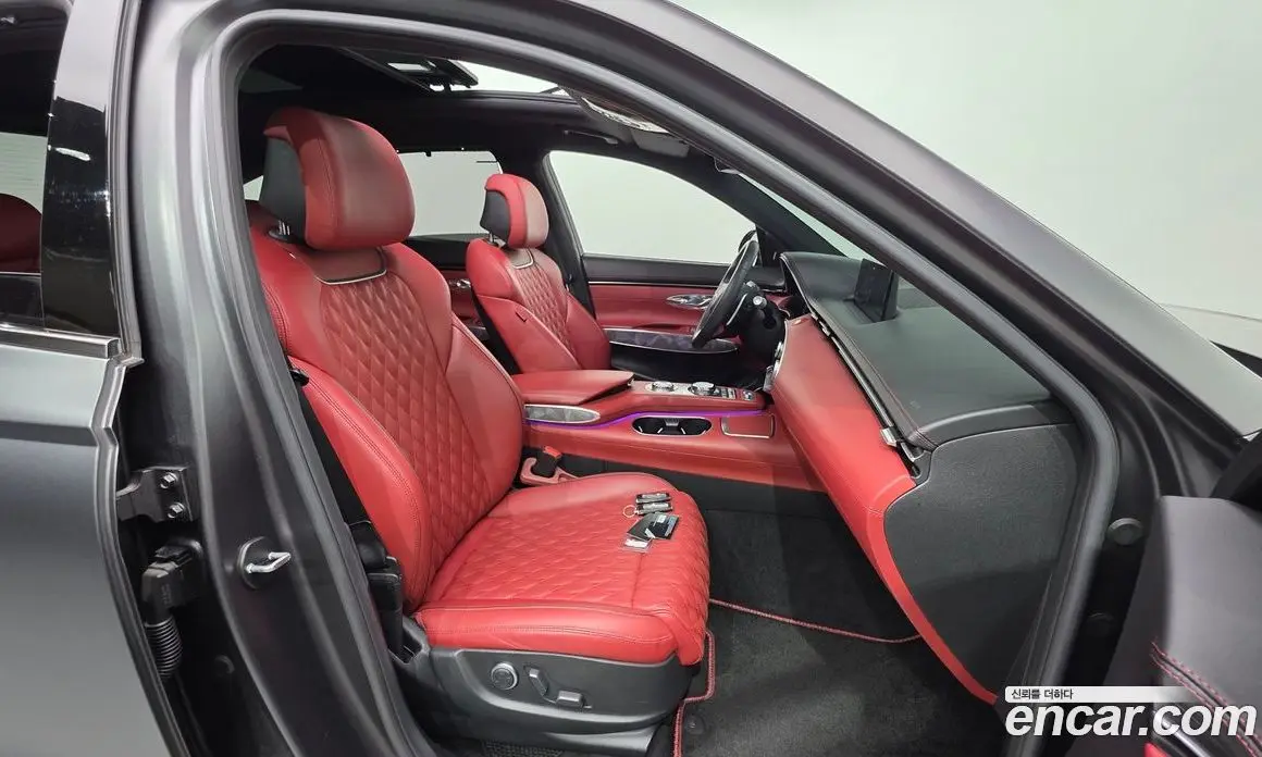 Genesis GV70 2022 2.5 автомат (гидро), фото 13