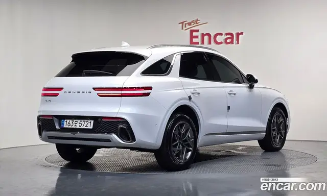 Genesis GV70 2023 2.5 автомат (гидро), миниатюра 1 Genesis GV70 2023 2.5 автомат (гидро), миниатюра 1