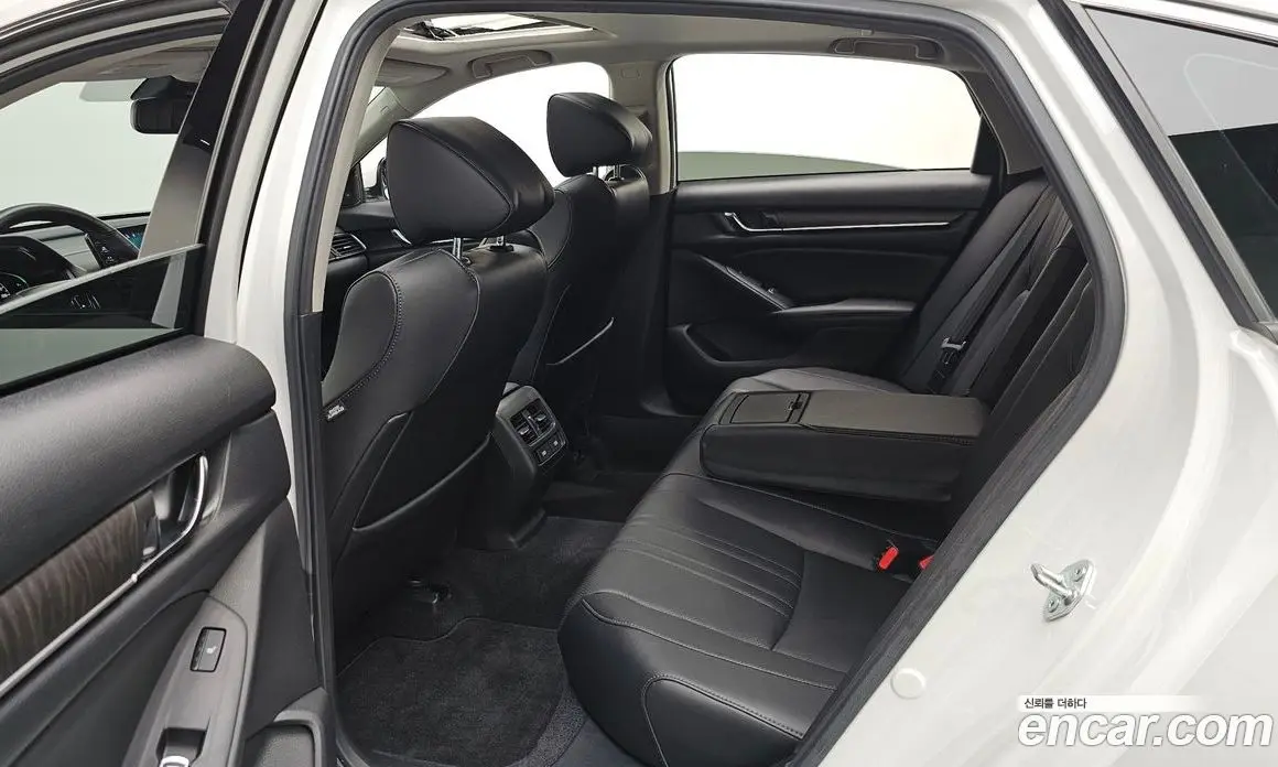 Honda Accord 2022 2.0 автомат (гидро), фото 15 Honda Accord 2022 2.0 автомат (гидро), фото 15