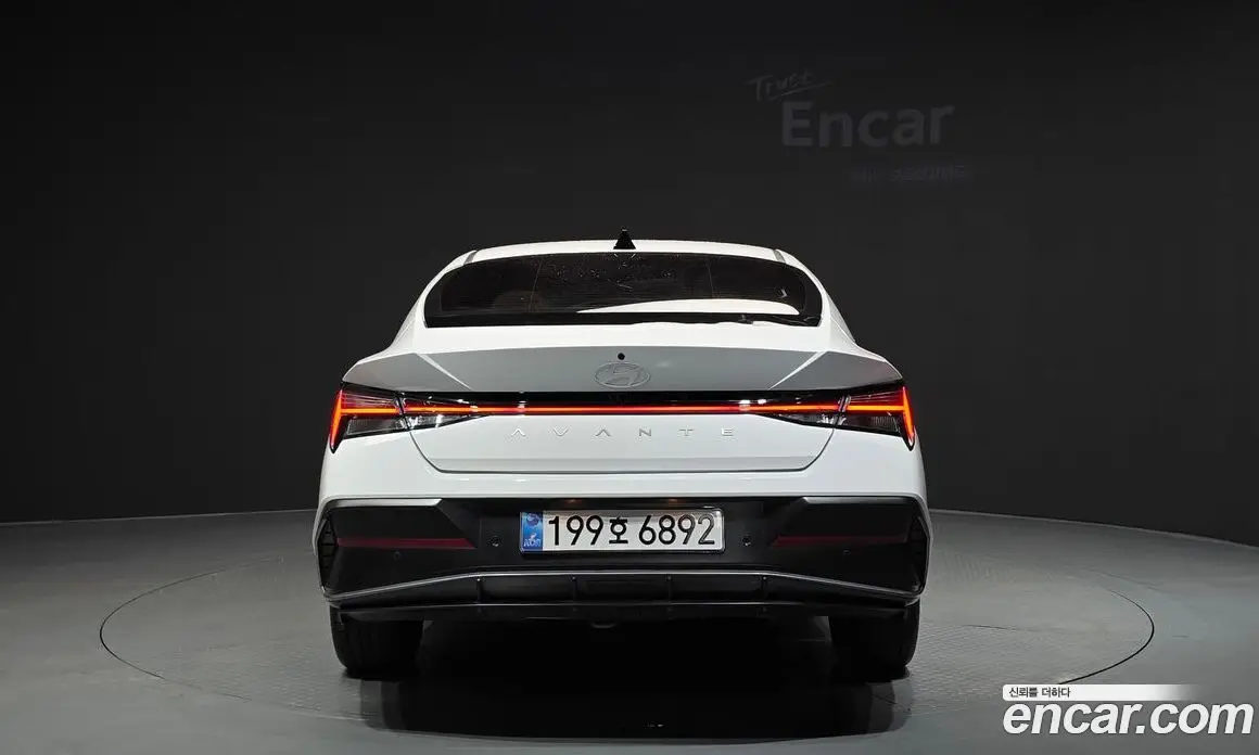 Hyundai Avante 2025 1.6 автомат (гидро), фото 4