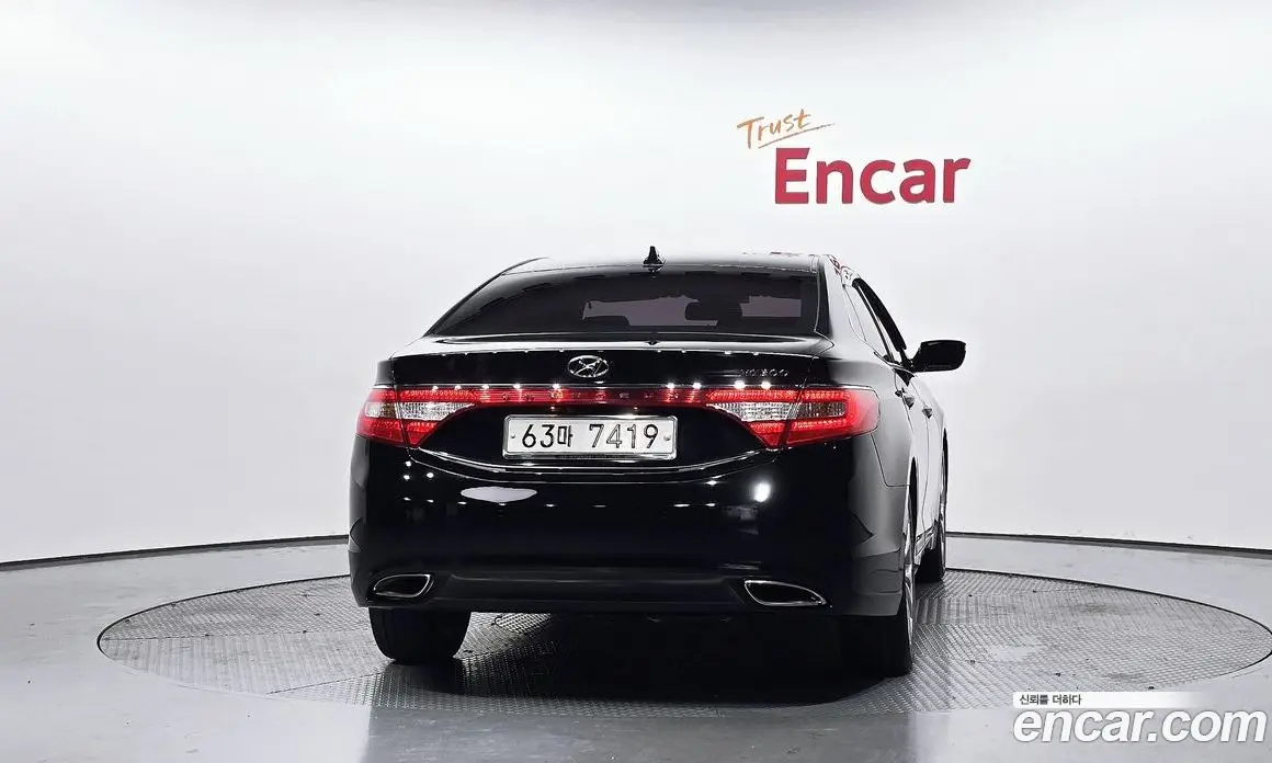 Hyundai Grandeur 2012 3.0 автомат (гидро), фото 3 Hyundai Grandeur 2012 3.0 автомат (гидро), фото 3