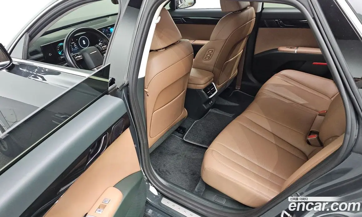 Hyundai Grandeur 2023 2.5 автомат (гидро), фото 16 Hyundai Grandeur 2023 2.5 автомат (гидро), фото 16