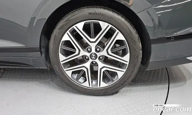 Hyundai Grandeur 2023 2.5 автомат (гидро), миниатюра 7 Hyundai Grandeur 2023 2.5 автомат (гидро), миниатюра 7