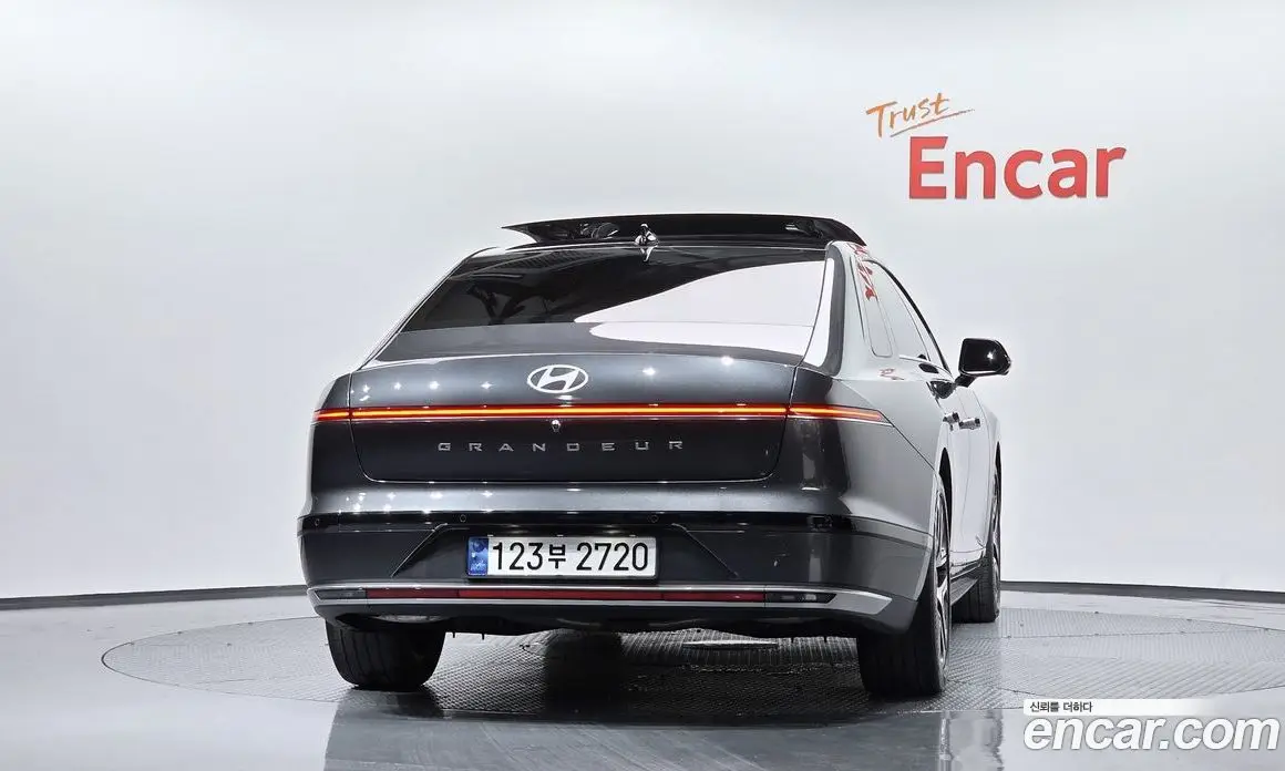Hyundai Grandeur 2023 1.6 автомат (гидро), фото 3 Hyundai Grandeur 2023 1.6 автомат (гидро), фото 3