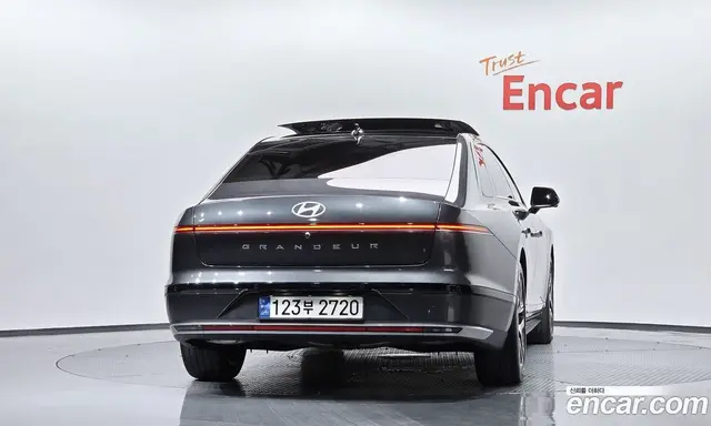 Hyundai Grandeur 2023 1.6 автомат (гидро), миниатюра 3 Hyundai Grandeur 2023 1.6 автомат (гидро), миниатюра 3