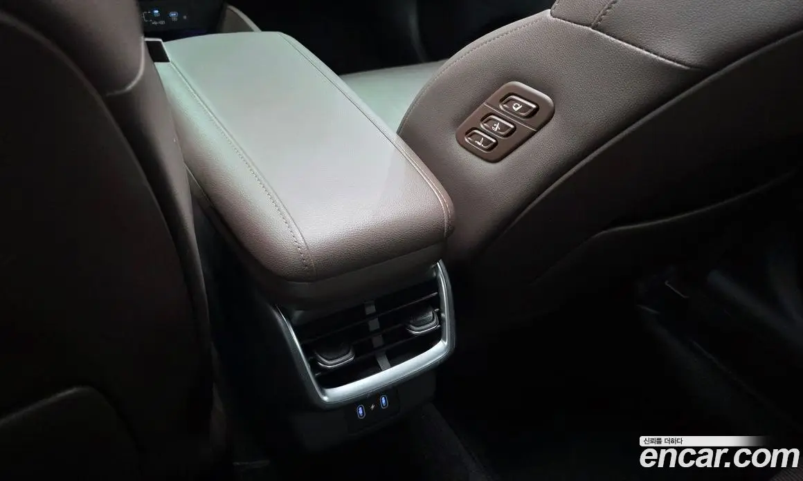 Hyundai Grandeur 2023 1.6 автомат (гидро), фото 29 Hyundai Grandeur 2023 1.6 автомат (гидро), фото 29