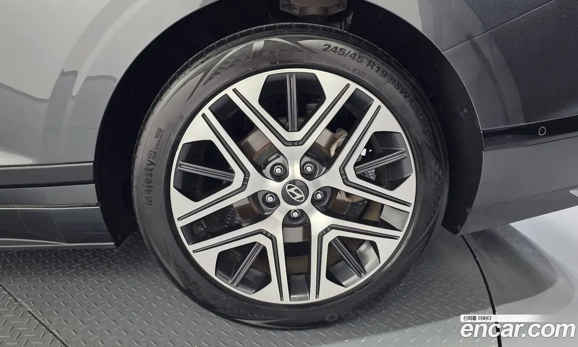 Hyundai Grandeur 2023 1.6 автомат (гидро), фото 6 Hyundai Grandeur 2023 1.6 автомат (гидро), фото 6