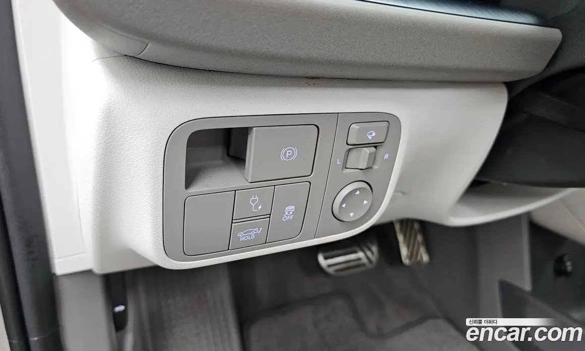 Hyundai Ioniq 6 2023 0.1 автомат (гидро), фото 28 Hyundai Ioniq 6 2023 0.1 автомат (гидро), фото 28
