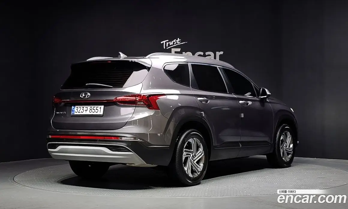 Hyundai Santa Fe 2022 2.2 автомат (гидро), фото 2 Hyundai Santa Fe 2022 2.2 автомат (гидро), фото 2