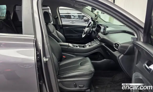 Hyundai Santa Fe 2022 2.2 автомат (гидро), миниатюра 11 Hyundai Santa Fe 2022 2.2 автомат (гидро), миниатюра 11