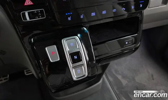 Hyundai Staria 2023 2.2 автомат (гидро), миниатюра 9 Hyundai Staria 2023 2.2 автомат (гидро), миниатюра 9