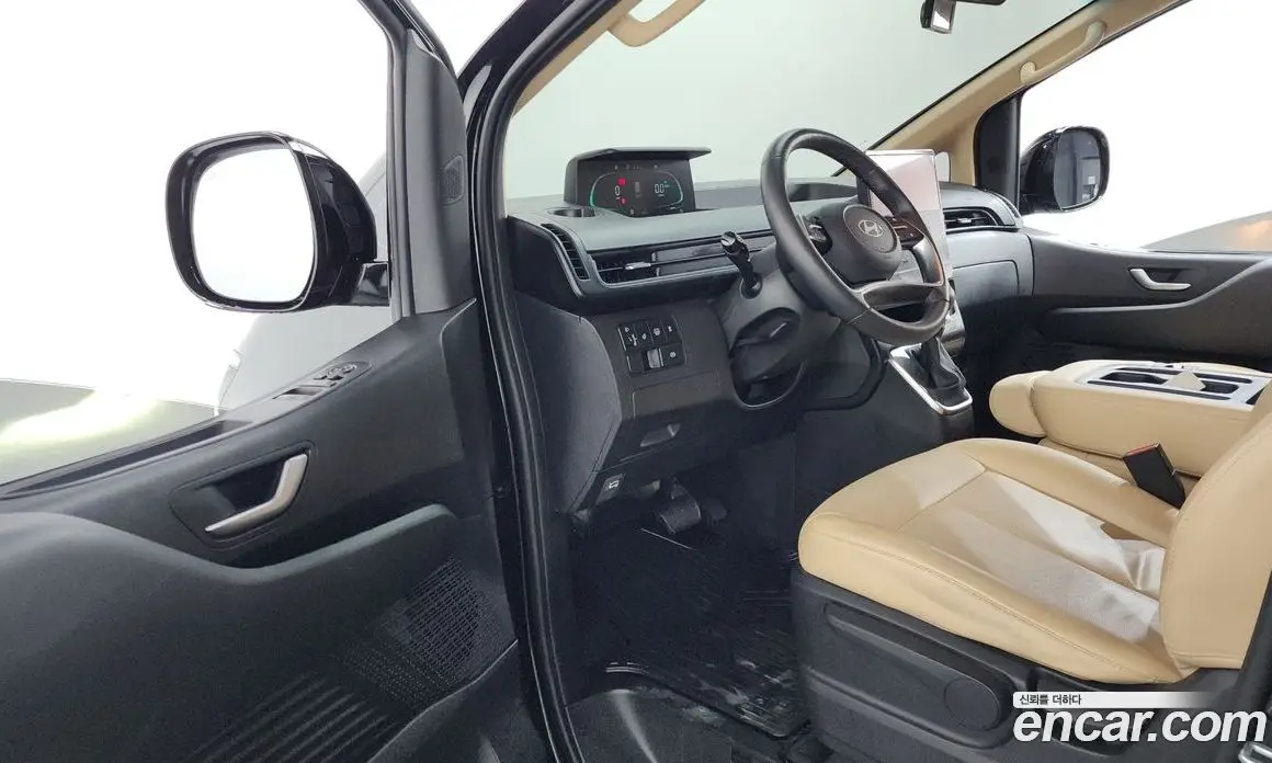Hyundai Staria 2024 1.6 автомат (гидро), фото 13 Hyundai Staria 2024 1.6 автомат (гидро), фото 13